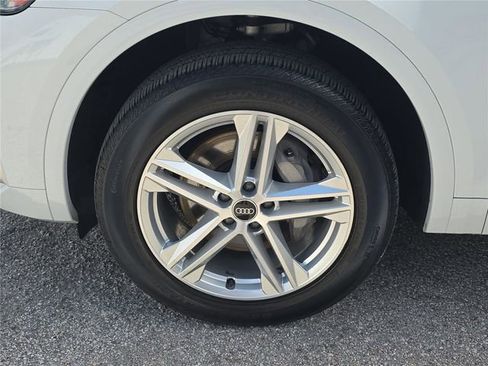 Used 2022 Audi Q5 e Premium image 7