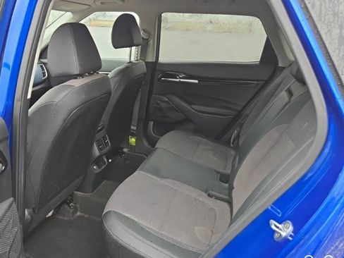 Used 2023 Kia Seltos S FWD image 11