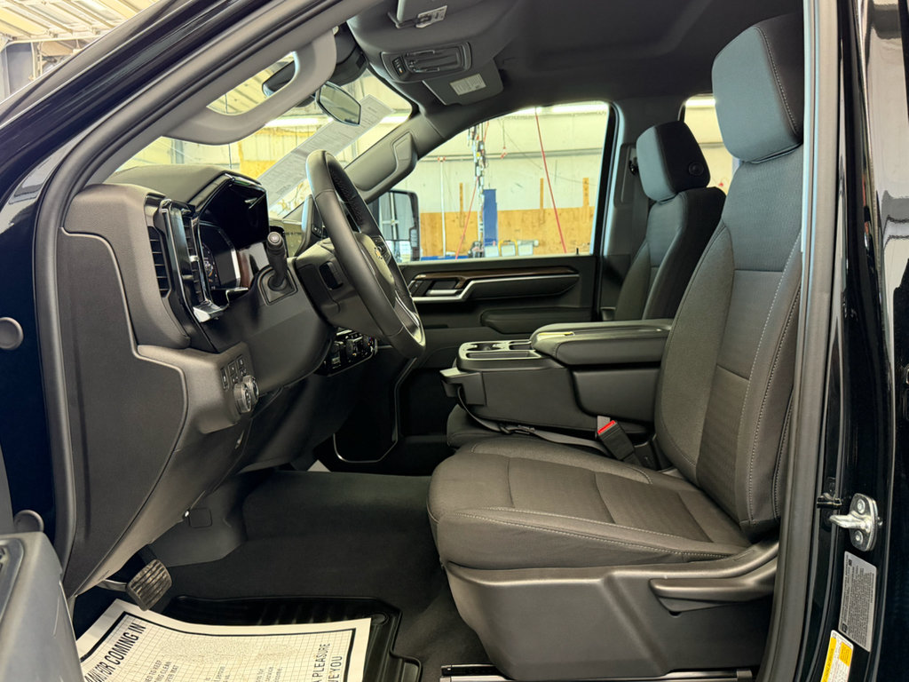 Used 2026 Chevrolet Silverado 2500 LT AWD/4WD image 21