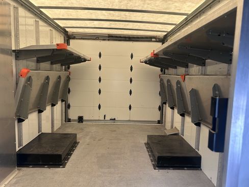 Used 2022 Ford E-350 and Econoline 350 Super Duty RWD image 16