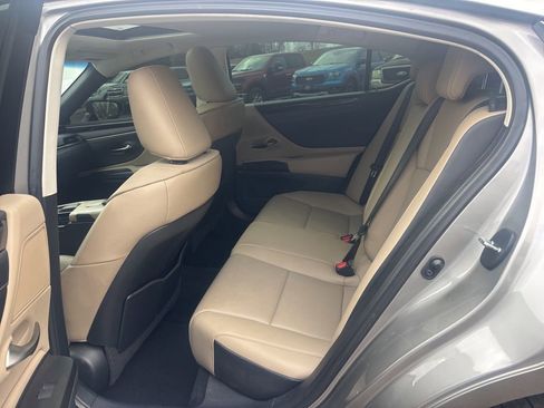 Used 2020 Lexus ES 350 w/ Premium Package image 15