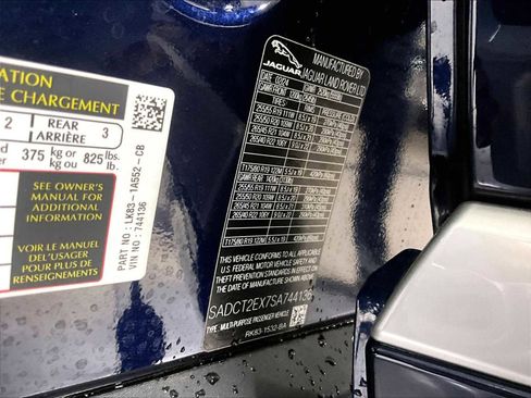 Used 2025 Jaguar F-PACE R-Dynamic S image 36