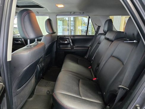 Used 2022 Toyota 4Runner TRD Off-Road Premium image 38