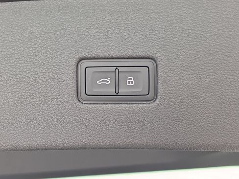 New 2026 Audi Q8 Prestige AWD/4WD image 10