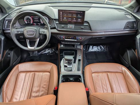 Used 2023 Audi Q5 2.0T Premium Plus w/ Premium Plus Package image 7