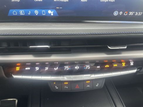 Certified 2024 Cadillac XT4 Sport w/ Cold Weather Package image 26