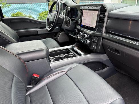 Used 2024 Ford F450 Lariat w/ Lariat Ultimate Package AWD/4WD image 15
