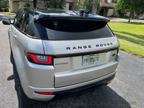 Used 2017 Land Rover Range Rover Evoque HSE Dynamic image 17