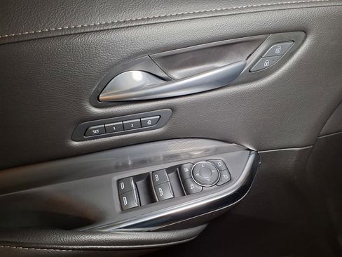 Certified 2025 Cadillac XT4 Premium Luxury AWD/4WD image 17