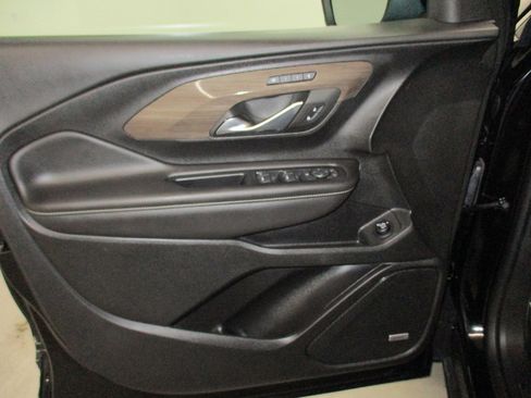 Certified 2022 GMC Terrain Denali image 18