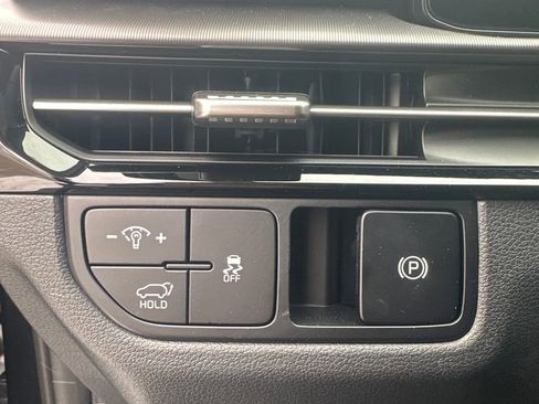 New 2026 Kia Sportage EX image 18