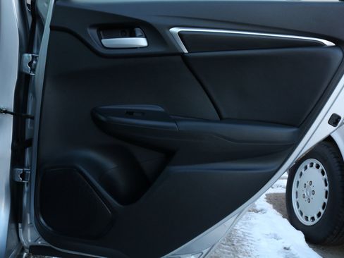 Used 2019 Honda Fit EX-L image 33