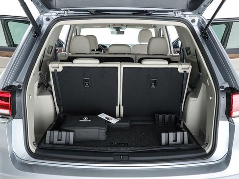New 2026 Volkswagen Atlas SE image 29