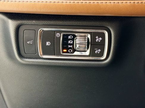 Used 2021 Lincoln Aviator Reserve w/ Equipment Group 202A AWD/4WD image 10