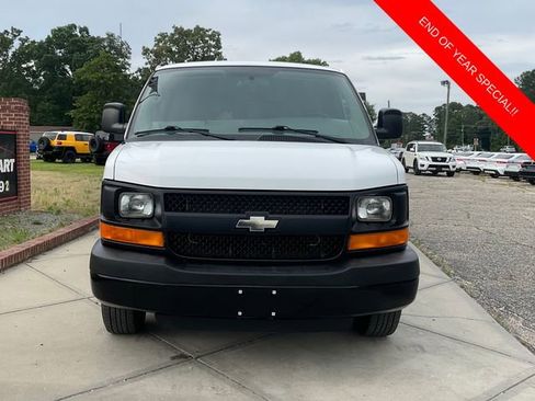 Used 2015 Chevrolet Express 2500 LS image 2