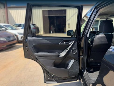 Used 2016 Subaru Forester 2.5i Limited AWD/4WD image 20