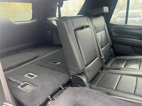 Used 2021 Chevrolet Tahoe Z71 image 16