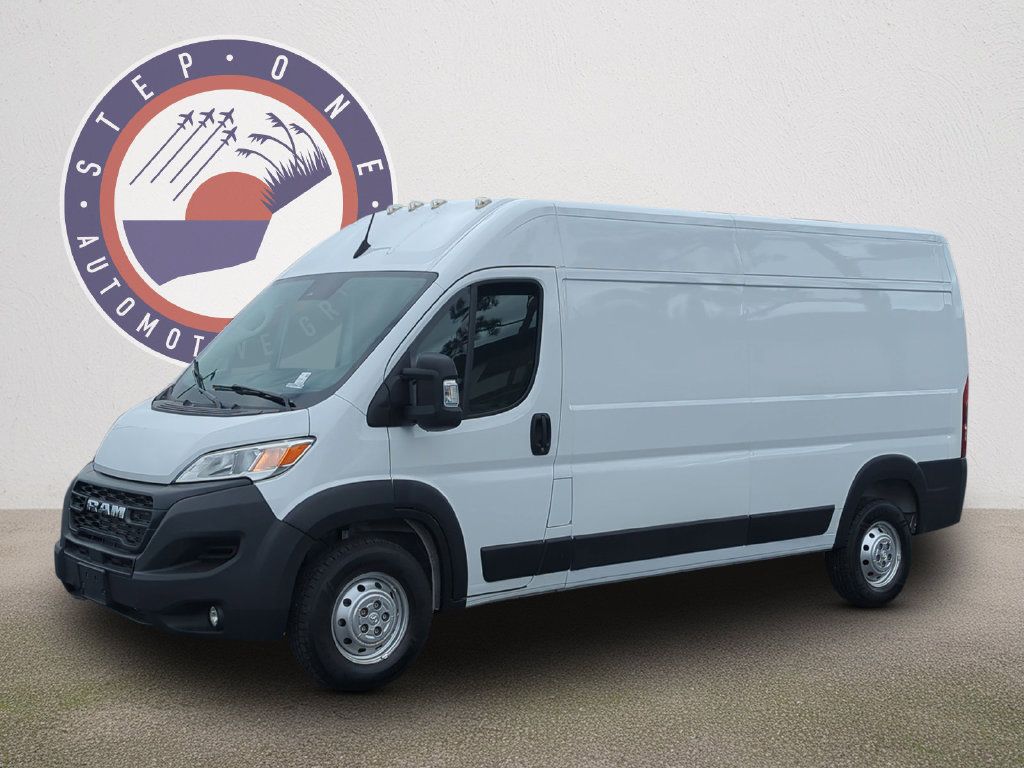 Used 2025 RAM ProMaster 2500 w/ Convenience Group FWD image 1