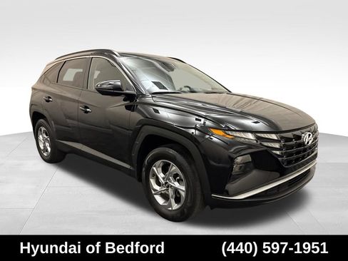 Used 2023 Hyundai Tucson SEL AWD/4WD image 3
