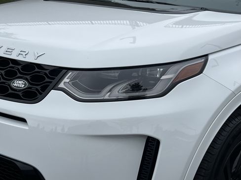 Certified 2025 Land Rover Discovery Sport S AWD/4WD image 12