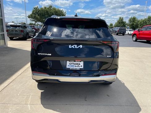 New 2027 Kia Sportage SX Prestige AWD/4WD image 6