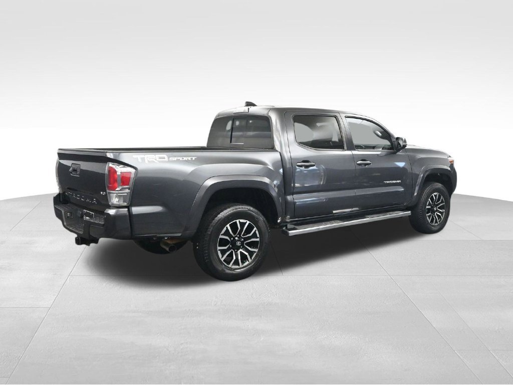 Used 2021 Toyota Tacoma TRD Sport w/ Technology Package RWD image 5