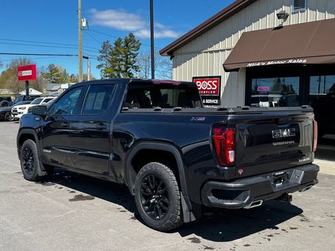 Used 2023 GMC Sierra 1500 Elevation w/ X31 Off-Road Package AWD/4WD image 4