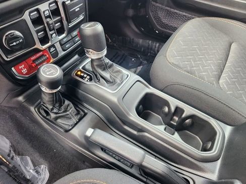 New 2026 Jeep Gladiator Mojave AWD/4WD image 17