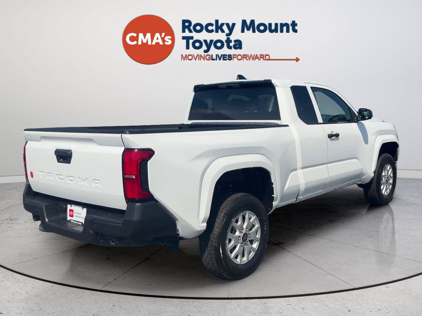 Used 2024 Toyota Tacoma SR RWD image 5