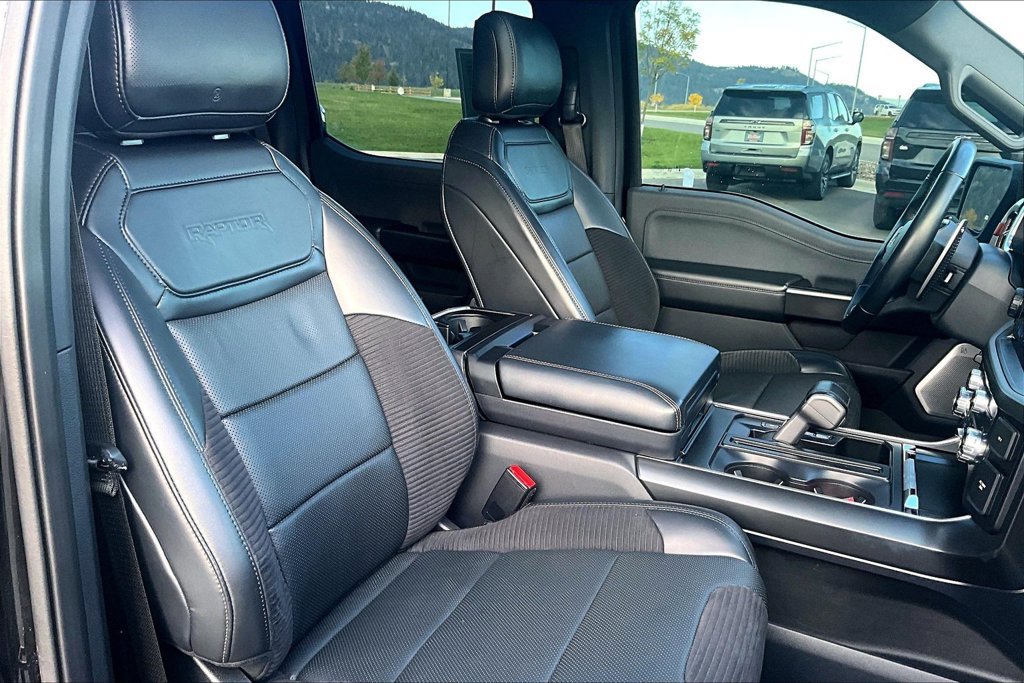 Used 2021 Ford F150 Raptor w/ Equipment Group 801A High AWD/4WD image 7