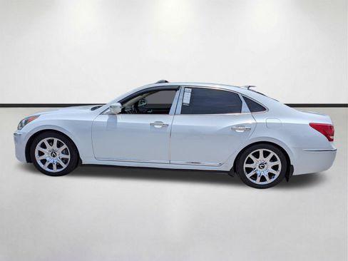 Used 2012 Hyundai Equus Signature RWD image 7
