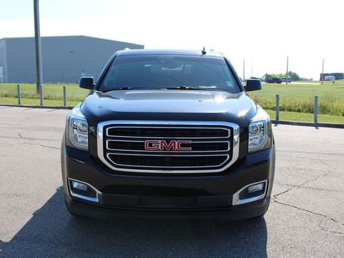 Used 2017 GMC Yukon SLT w/ Open Road Package RWD image 4