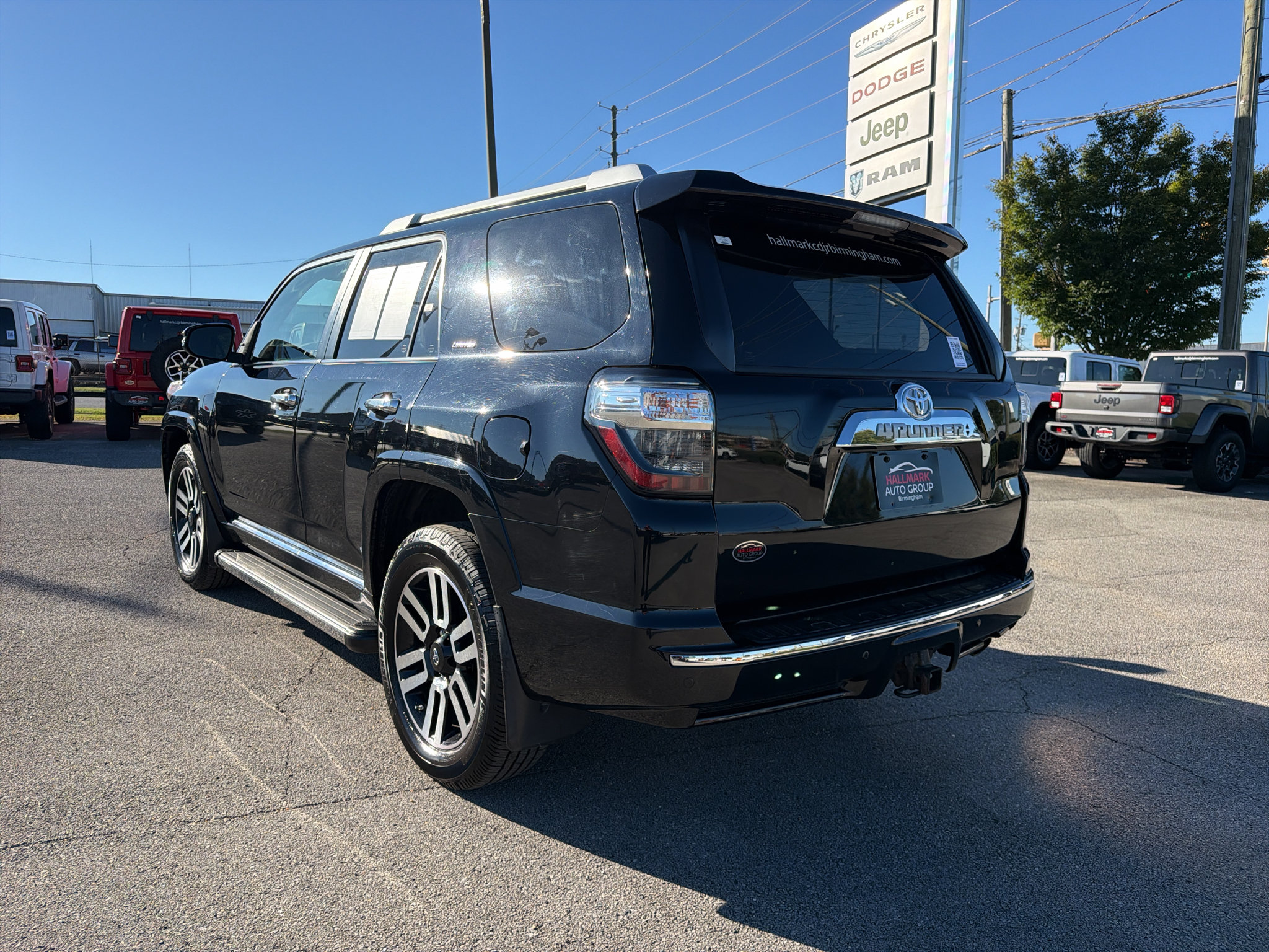 Used 2018 Toyota 4Runner Limited AWD/4WD image 9