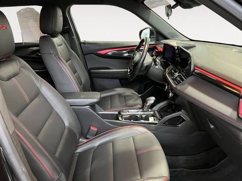 Used 2024 Chevrolet TrailBlazer RS image 13