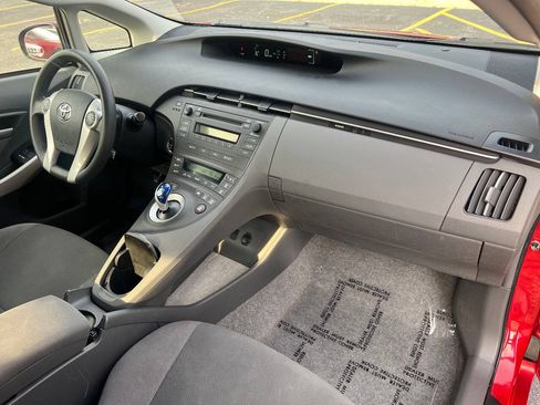 Used 2011 Toyota Prius Two FWD image 25