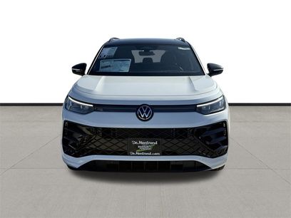 New 2026 Volkswagen Tiguan SE R-Line