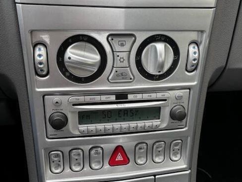 Used 2005 Chrysler Crossfire Limited RWD image 6