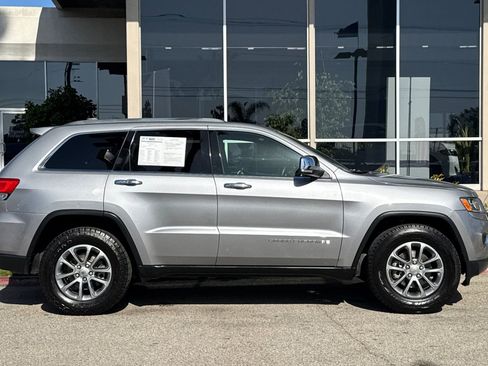 Used 2016 Jeep Grand Cherokee Limited RWD image 3