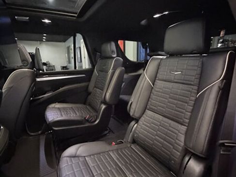 Used 2026 Cadillac Escalade V w/ LPO, Floor Liner Package AWD/4WD image 14