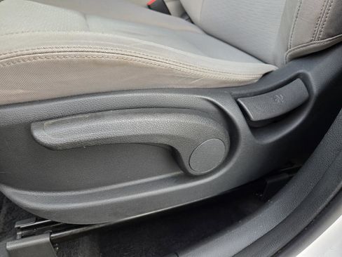 Used 2020 Hyundai Tucson SE image 21