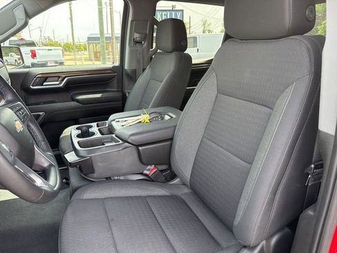 Used 2023 Chevrolet Silverado 1500 LT image 13