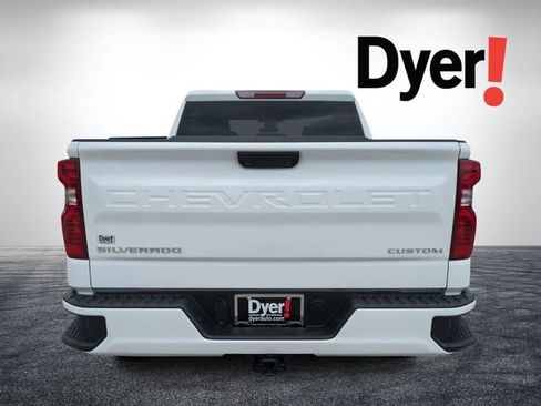 Certified 2024 Chevrolet Silverado 1500 Custom RWD image 5