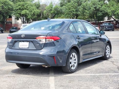 Used 2024 Toyota Corolla LE FWD image 4
