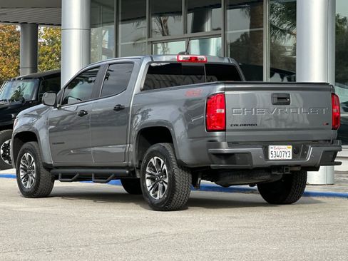 Used 2022 Chevrolet Colorado Z71 image 3