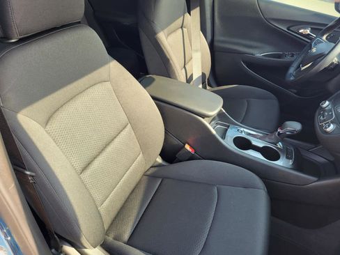Used 2025 Chevrolet Malibu RS FWD image 10