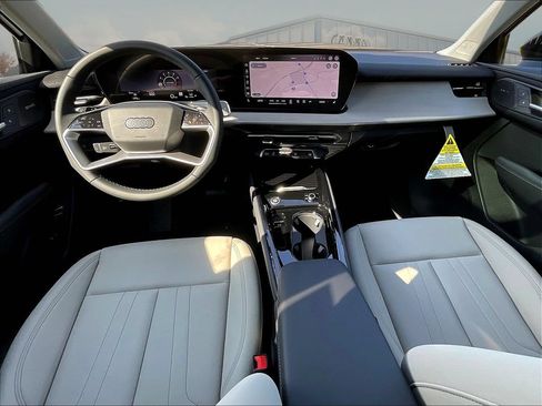 New 2026 Audi Q3 quattro 2.0T AWD/4WD image 5