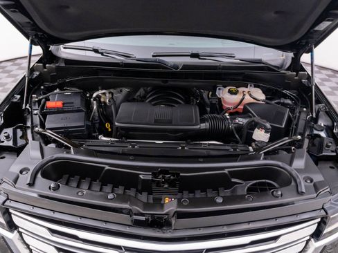Certified 2024 Cadillac Escalade Premium Luxury Platinum w/ LPO, Floor Liner Package AWD/4WD image 37