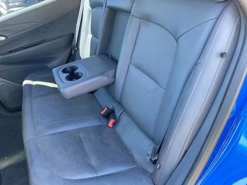 Used 2017 Chevrolet Bolt Premier w/ Driver Confidence II Package FWD image 12