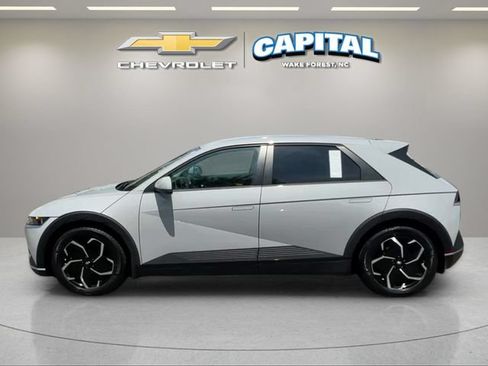Used 2023 Hyundai Ioniq 5 SEL w/ Cargo Package AWD/4WD image 2