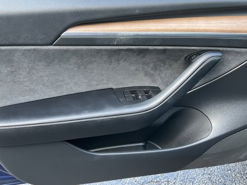 Used 2021 Tesla Model 3 Long Range image 14